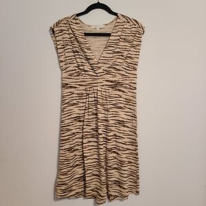 Ann Tylor Loft Wife  mob Tan Brown Animal Print Travel Minimalist Dress Size SP